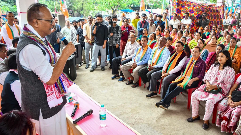 The “Congress DNA” Conflict: BJP’s Dispur Move Starts a “Old Guard” Revolt